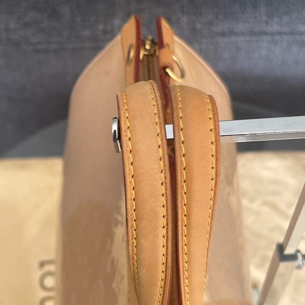 🚫SOLD🚫💎Louis Vuitton Monogram Vernis Rose Florentine Blair 2 Way Bag 💎 - Picture 14 of 16